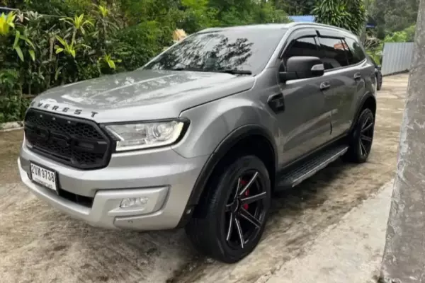 Ford Everest for rent in Cape Panwa