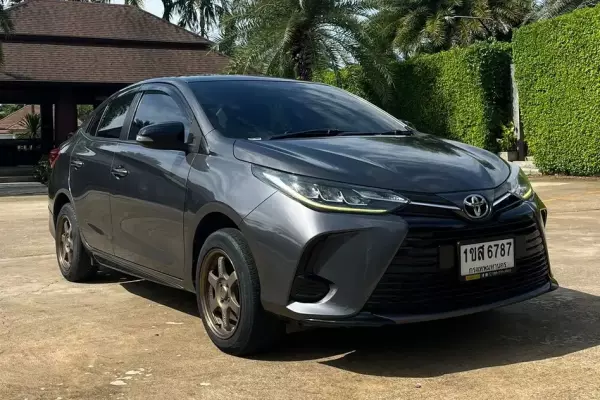 Toyota Yaris Ativ for rent in Khlong Muang