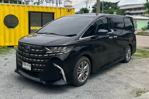 Toyota Alphard for rent in Bangkok Suvarnabhumi Airport