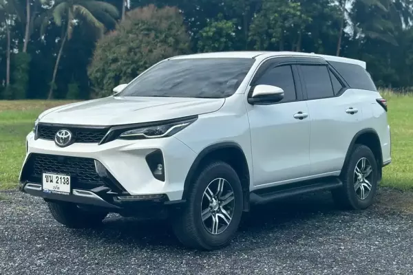 Toyota Fortuner for rent in Don Sak